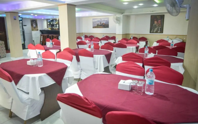 Hotel Shivam Plaza
