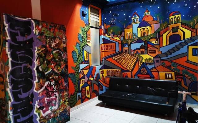 Lienzo Hostel & Museum