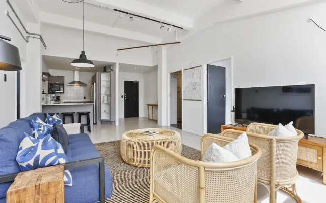 Luxurious bohemian apt in Britomart