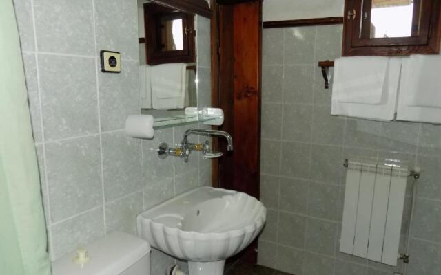 Dona Guest House