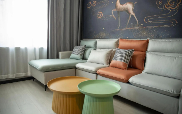 Home Inn Bobai Cloud (Haiyang Jinhailuo Plaza)