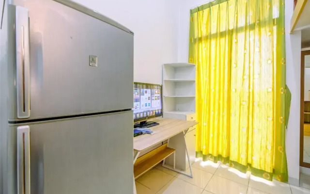 Best Homey and Minimalist Studio at Dave Apartment