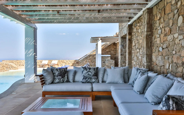 Altavista Villa