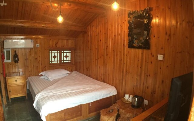 The Moonshine Inn of Dali