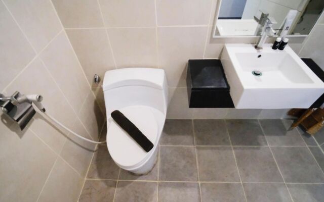 Strategic And Comfy 2Br Apartment At Trillium Residence