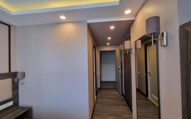 Leo Group Apartment 14-308B Sunrise Batumi