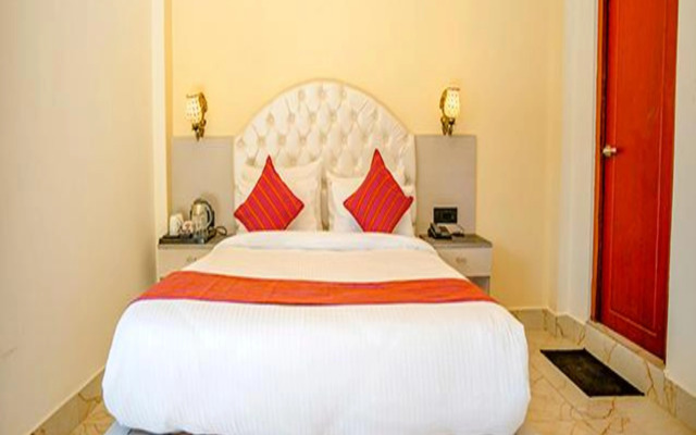 Fabhotel Prime Mayanka