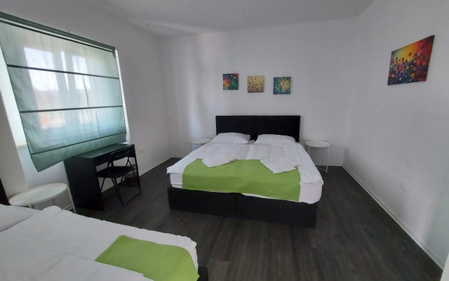 Hotel Bio