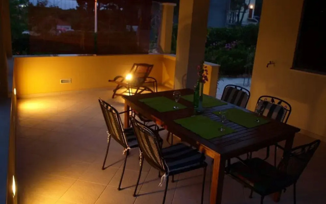 Apartments Mimose