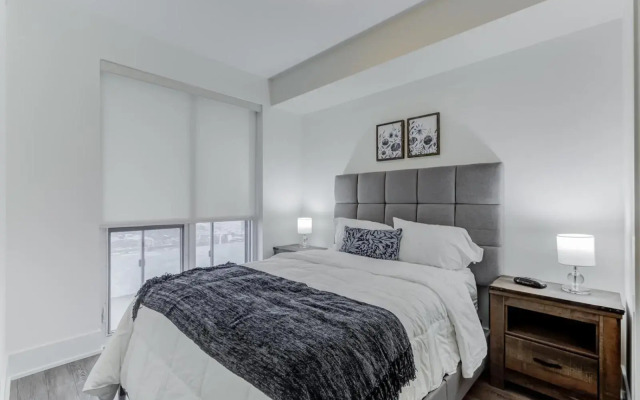 E.S.I Furnished Suites at Fly Condos