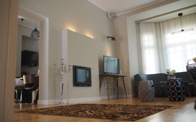 B Residence in Glyfada