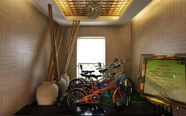 South China Harbour Plaza Hotel