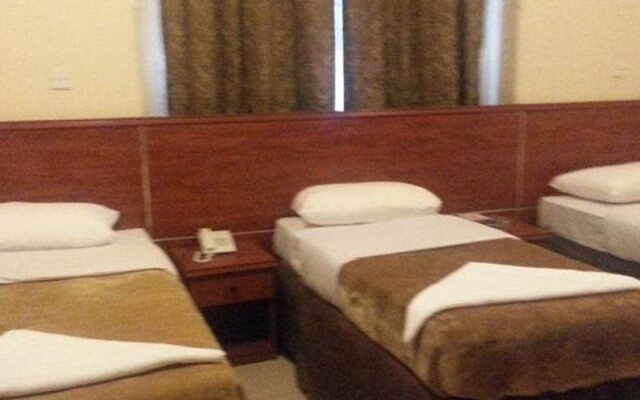 Dorrat Al Salheen Apartments 2