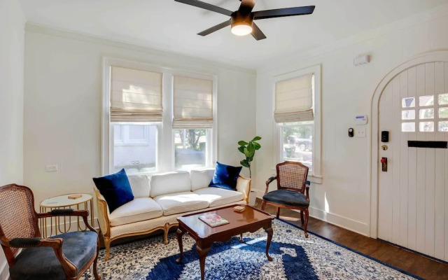 Walkable Tyler House w/ Deck: 1/2 Mi to Downtown!