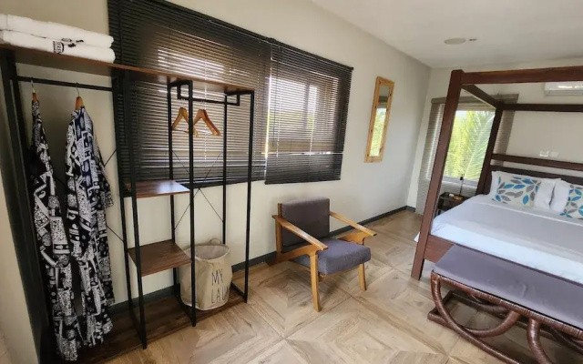 Serenity Beach Annex