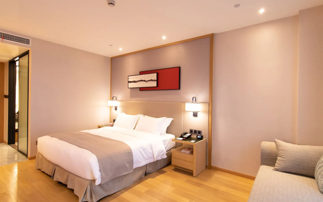 Ramada Plaza Wyndham Wenzhou Cangnan