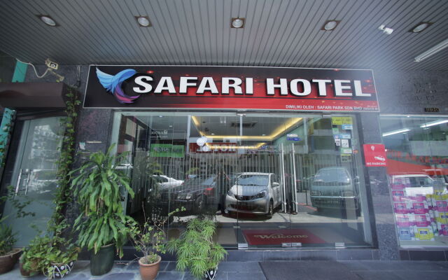 Safari Hotel