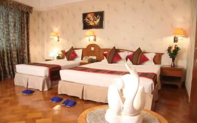 Excel Treasure Hotel