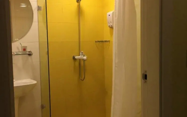 Home Inn Chengdu Shuyuan Street Branch