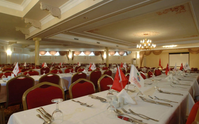 Hotel Gure Saruhan Thermal