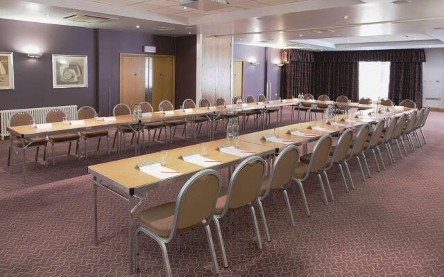 Mercure Newcastle George Washington Hotel Golf And Spa