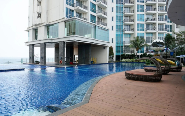 Spacious Studio with Sofa Bed @ Ancol Mansion Apartment