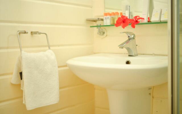 Itsandra Beach Hotel & Resort