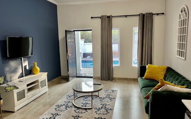 435 on vale boutique aparthotel
