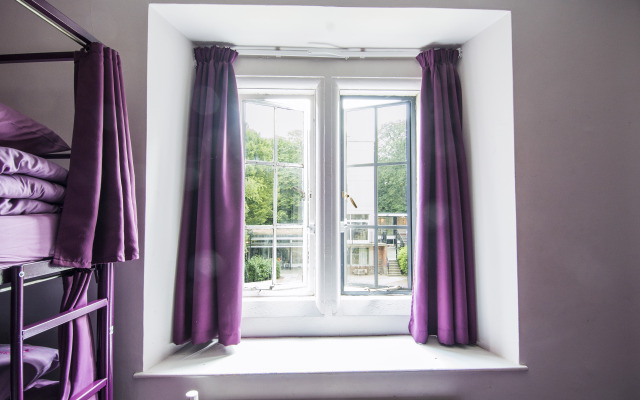Safestay London Kensington Holland Park
