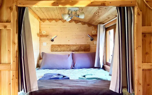 Roulottes au pied du Vercors