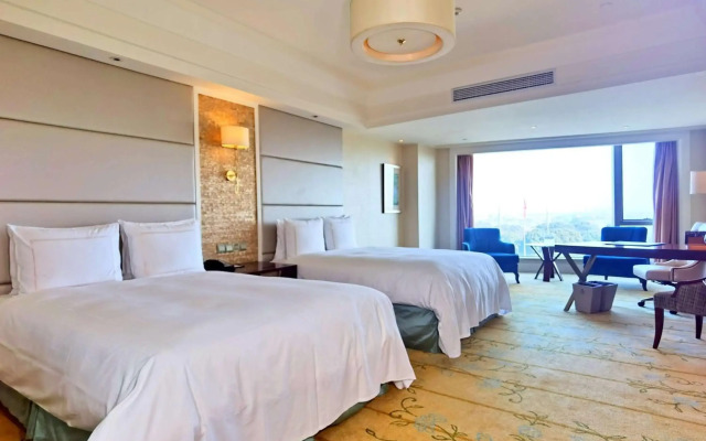 Fairmont Yangcheng Lake