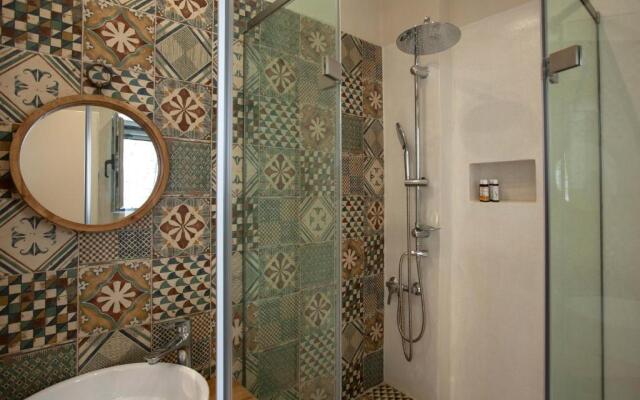 Katikies Manis Suites