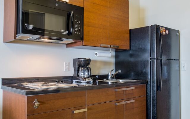 My Place Hotel - Overland Park, KS