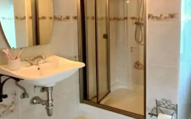 Villa Fiorida Comfortable Holiday Residence