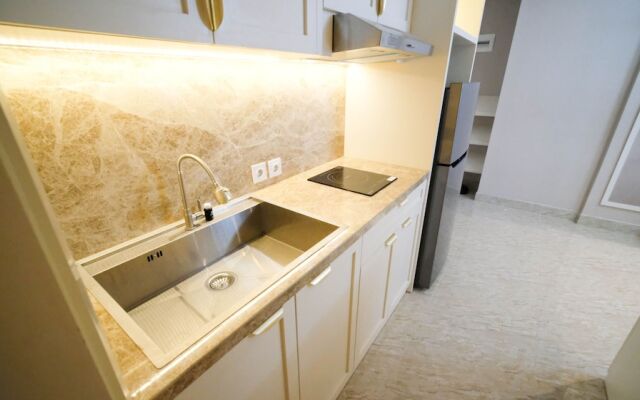 Enchanting And Beautiful 2Br Apartment At Supermall Mansion Benson Tower