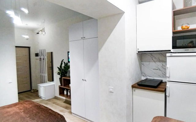 Белая студия на Южном вокзале