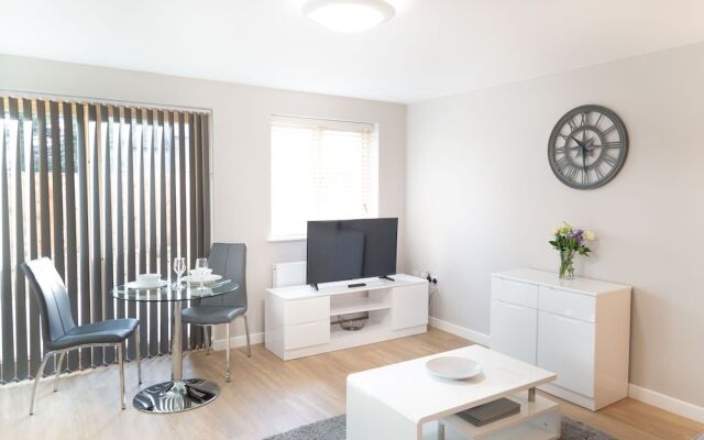 Citystay - Hinton House