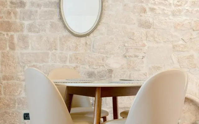 Aurum Templi Suites