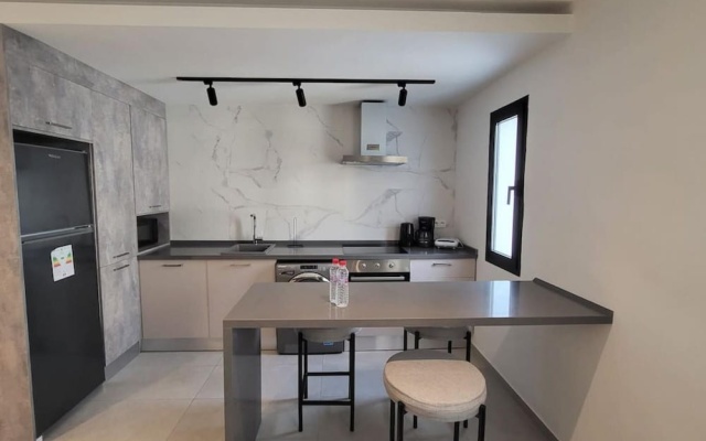 Sunset 303 Brand new apt With gym in Lac 1 — фото 3