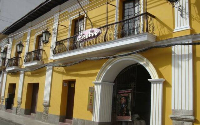 Ñaupa House Hostel