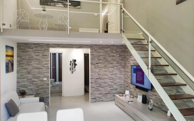 Daydreamer House