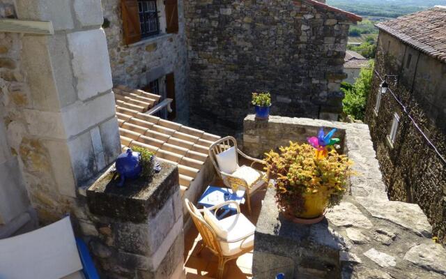 Rue de la Fontaine 2