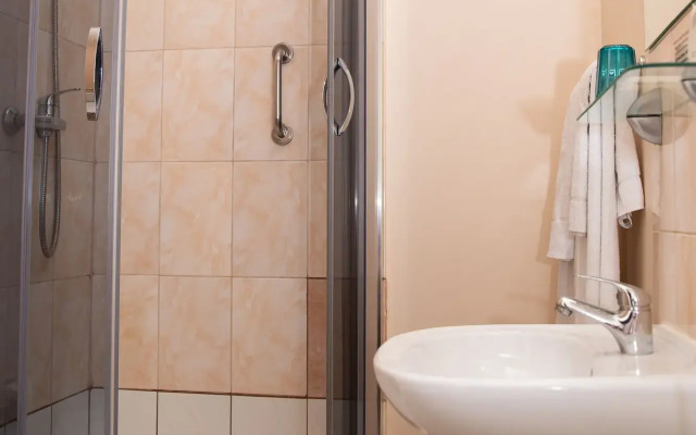 Hotel Avitar