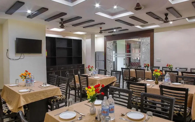Hotel Maa Gayatri