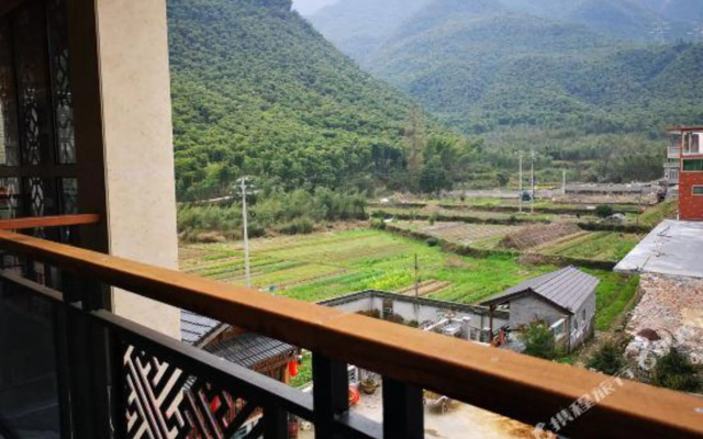 Yizhuxuan Hotel
