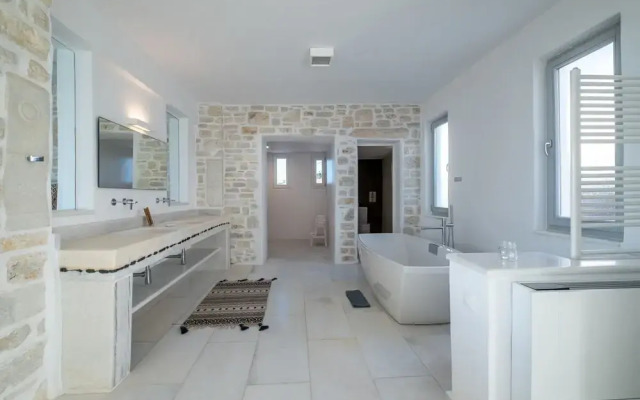 Luxury Villa Aethra -island Living Paros-