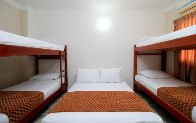 Hotel Rodadero Inn By GEH Suites