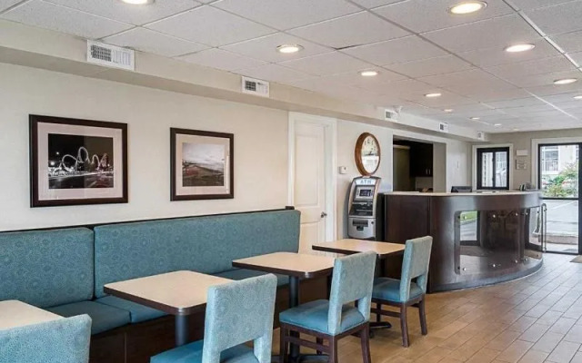 Econo Lodge Oceanfront