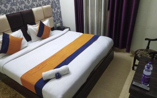 Staygo Hotel Near Haridwar Railway station