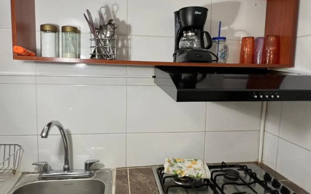 cómodo apartamento gran ubicación y a/c